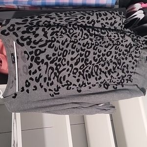 Apt 9 grey low to high sweater